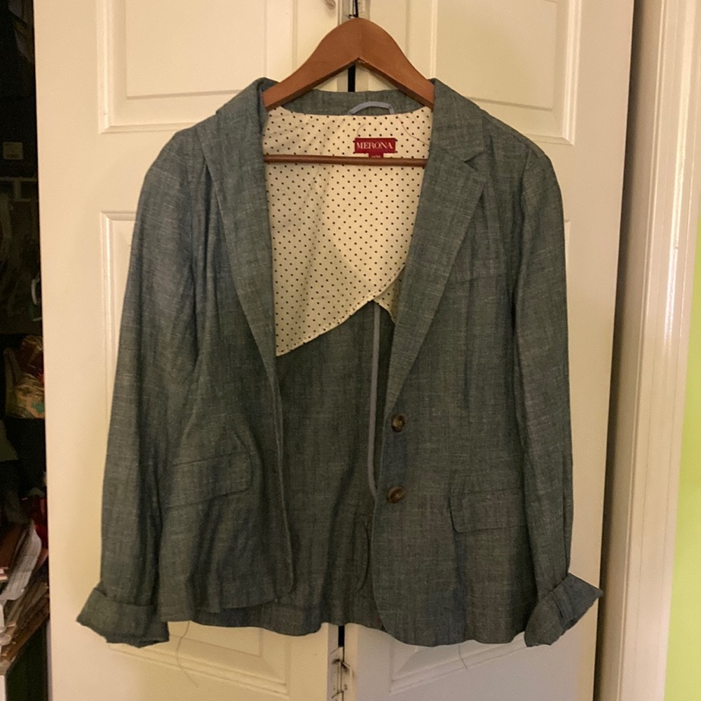 Cotton blue blazer top. Casual and professional. Easy to make work for all!